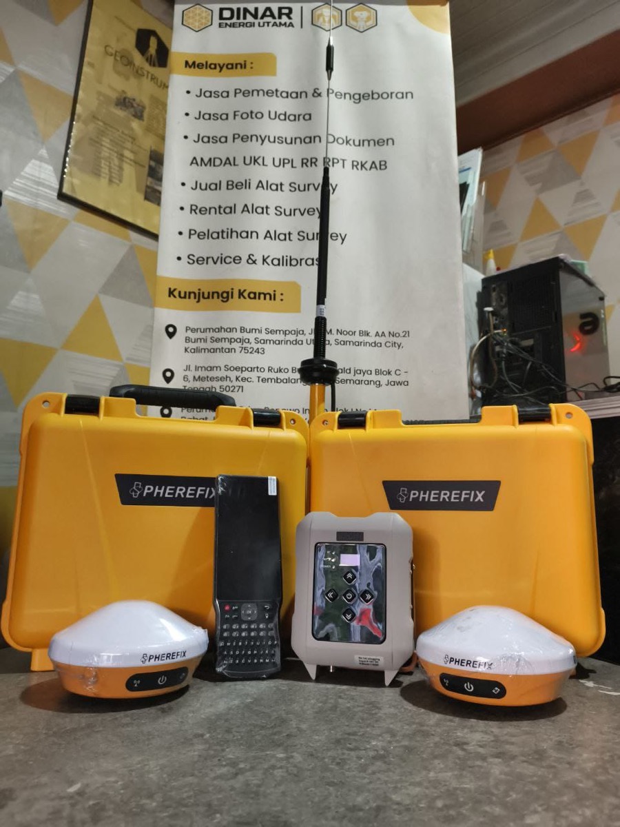Complete Spherefix SP20 RTK dealer kit with two receivers, controller, radio and carrying cases in Indonesia